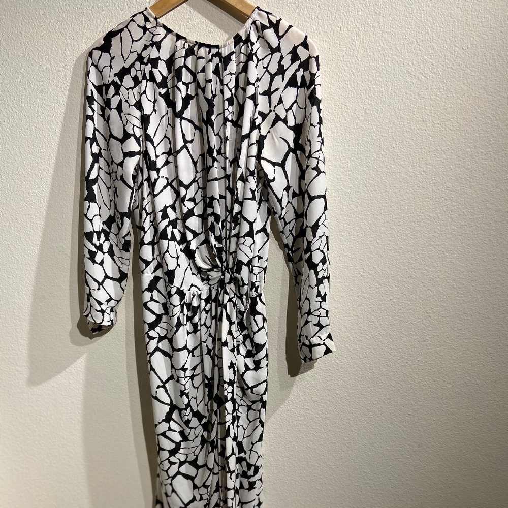 SHEIKE Design Pebble Dress